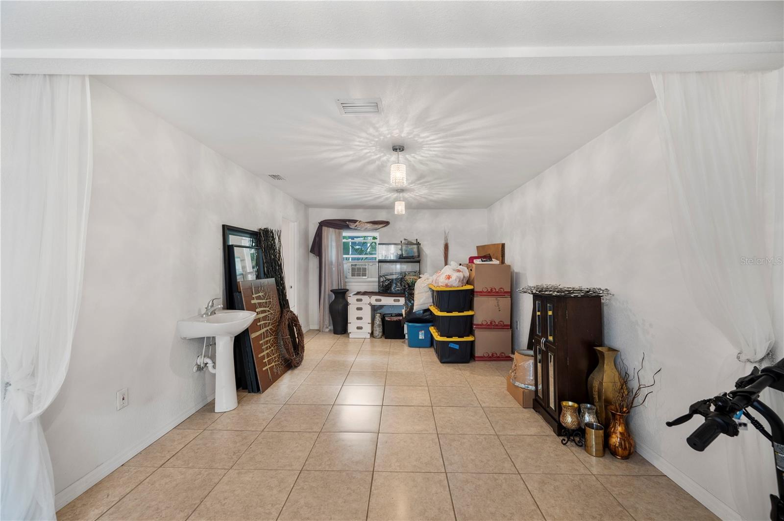 Image 26 of 49 For 620 Park Street