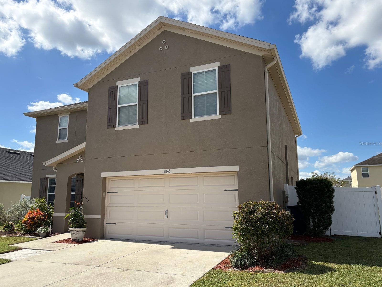 Image 5 of 73 For 3846 Crystal Dew Street