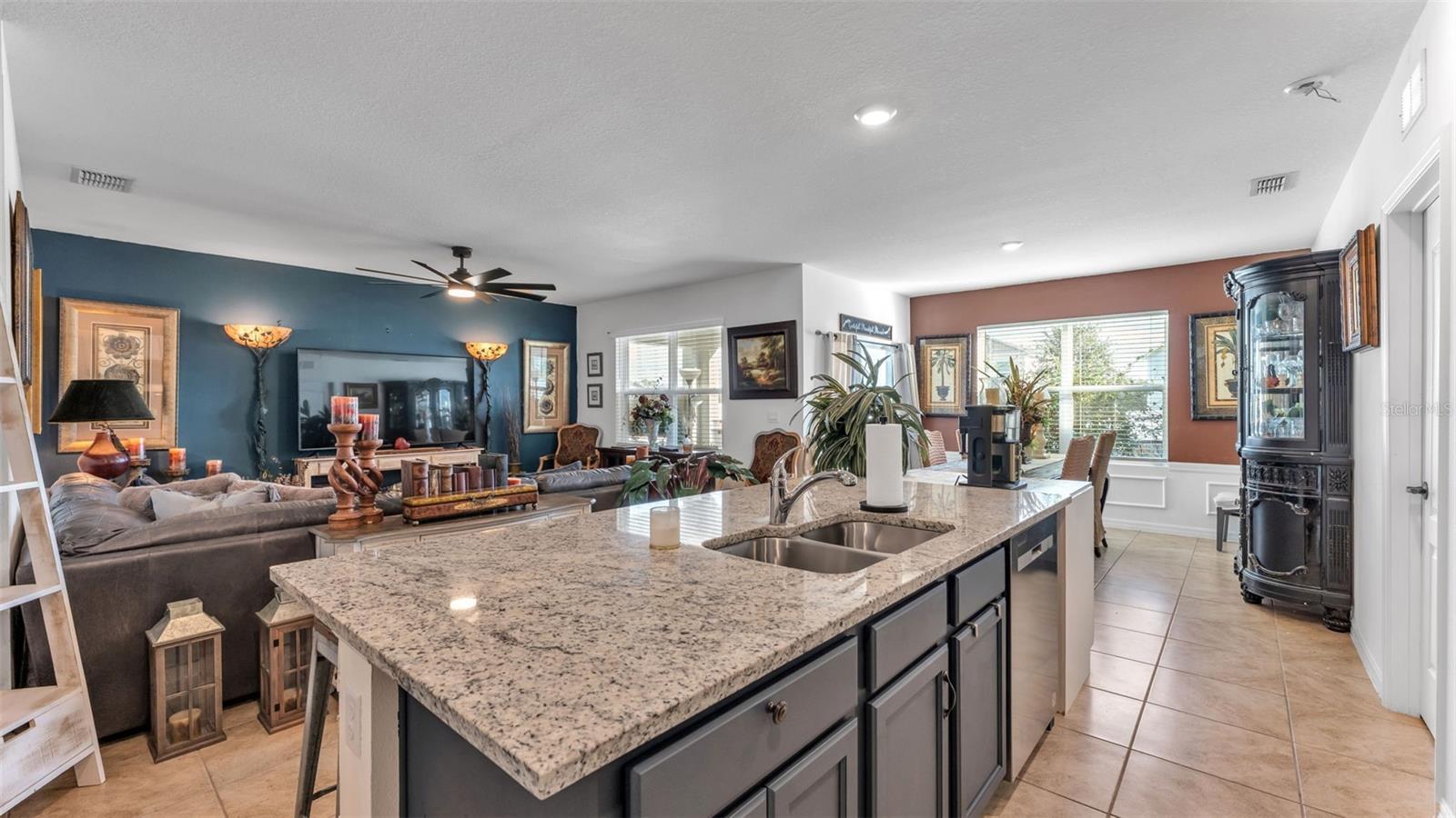 Image 18 of 47 For 3612 Diving Dove Lane