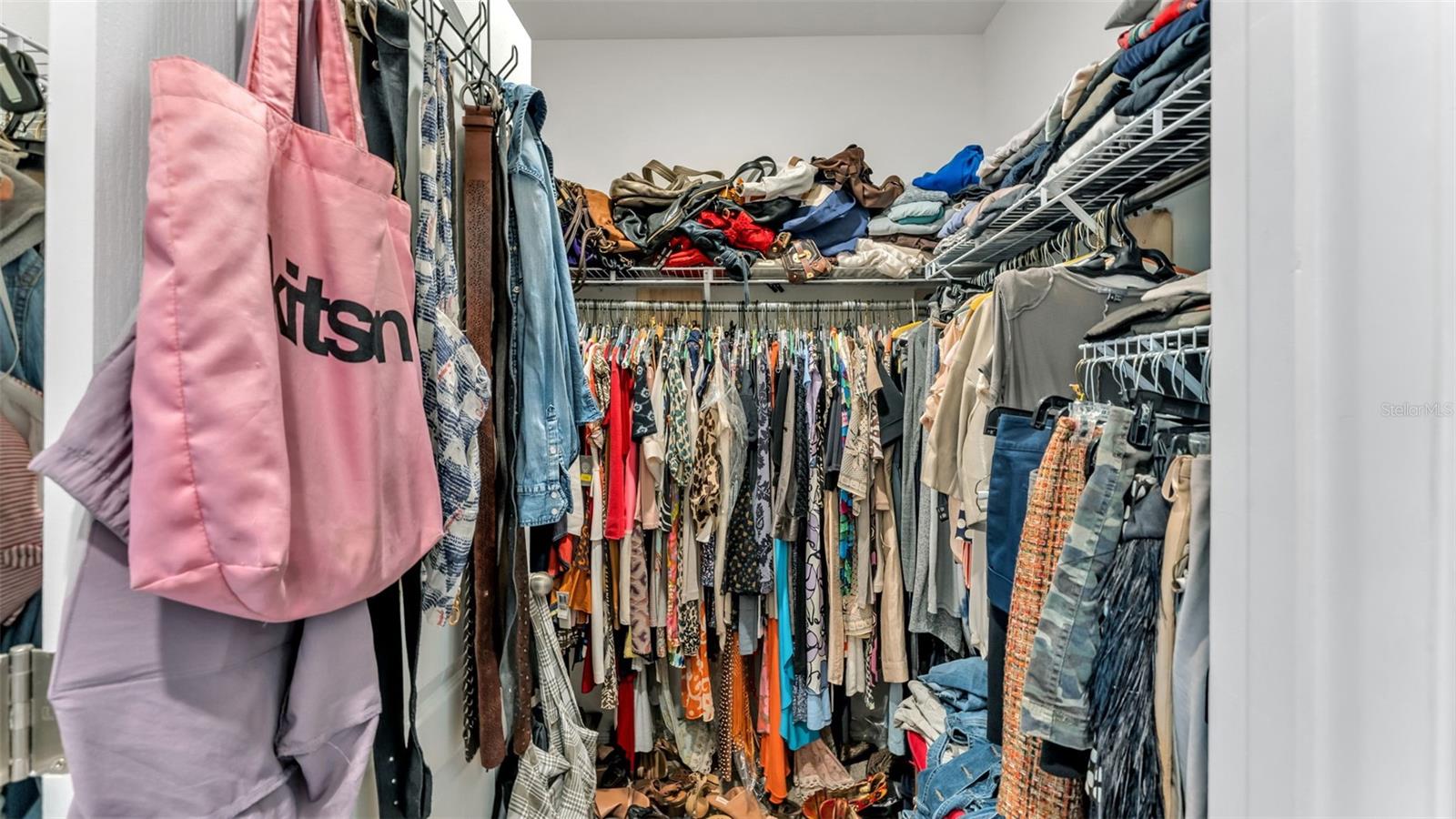 Image 30 of 47 For 3612 Diving Dove Lane