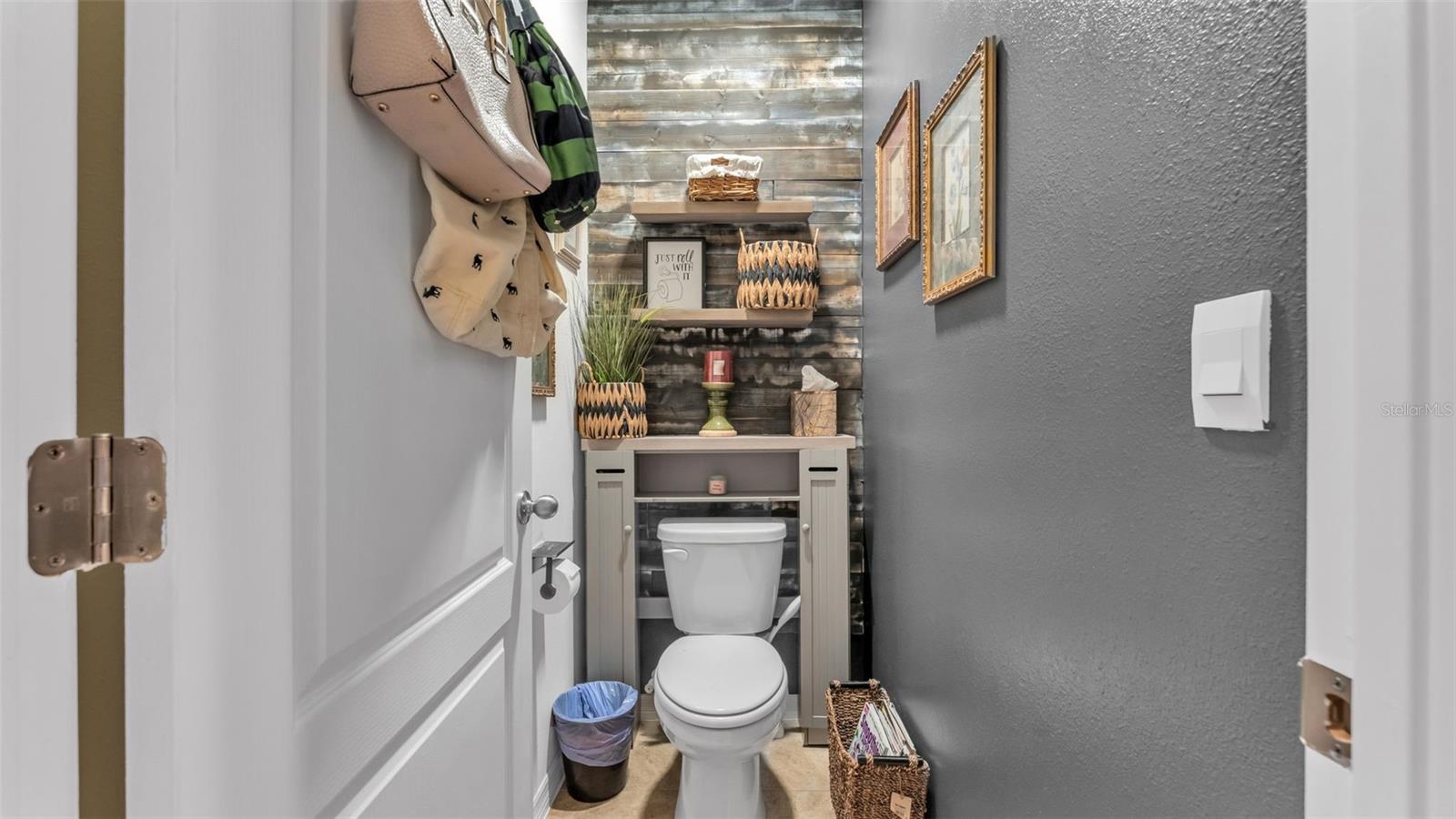 Image 31 of 47 For 3612 Diving Dove Lane