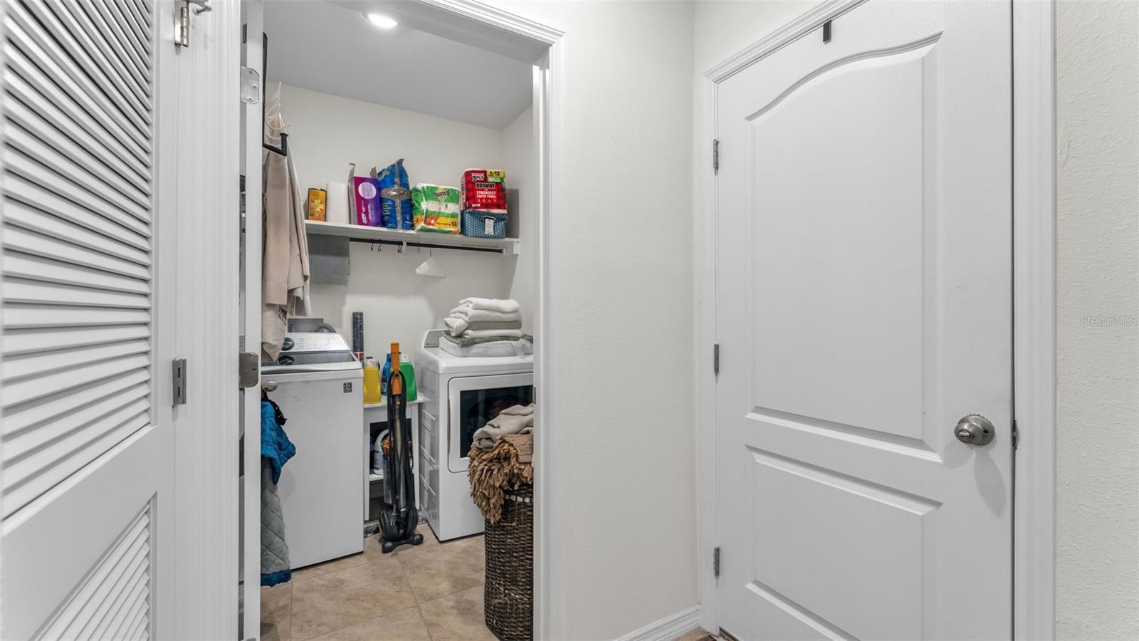 Image 35 of 47 For 3612 Diving Dove Lane