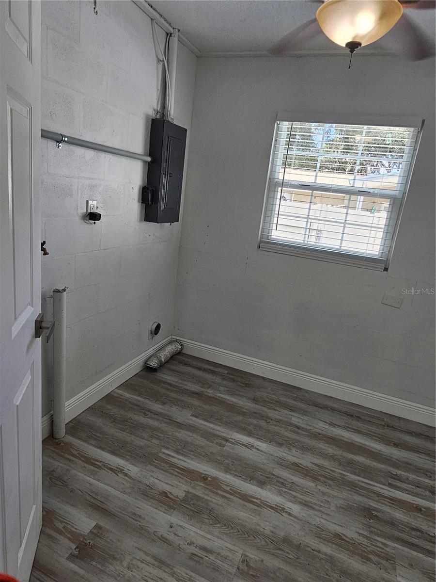 Image 10 of 20 For 4208 Ridge Road