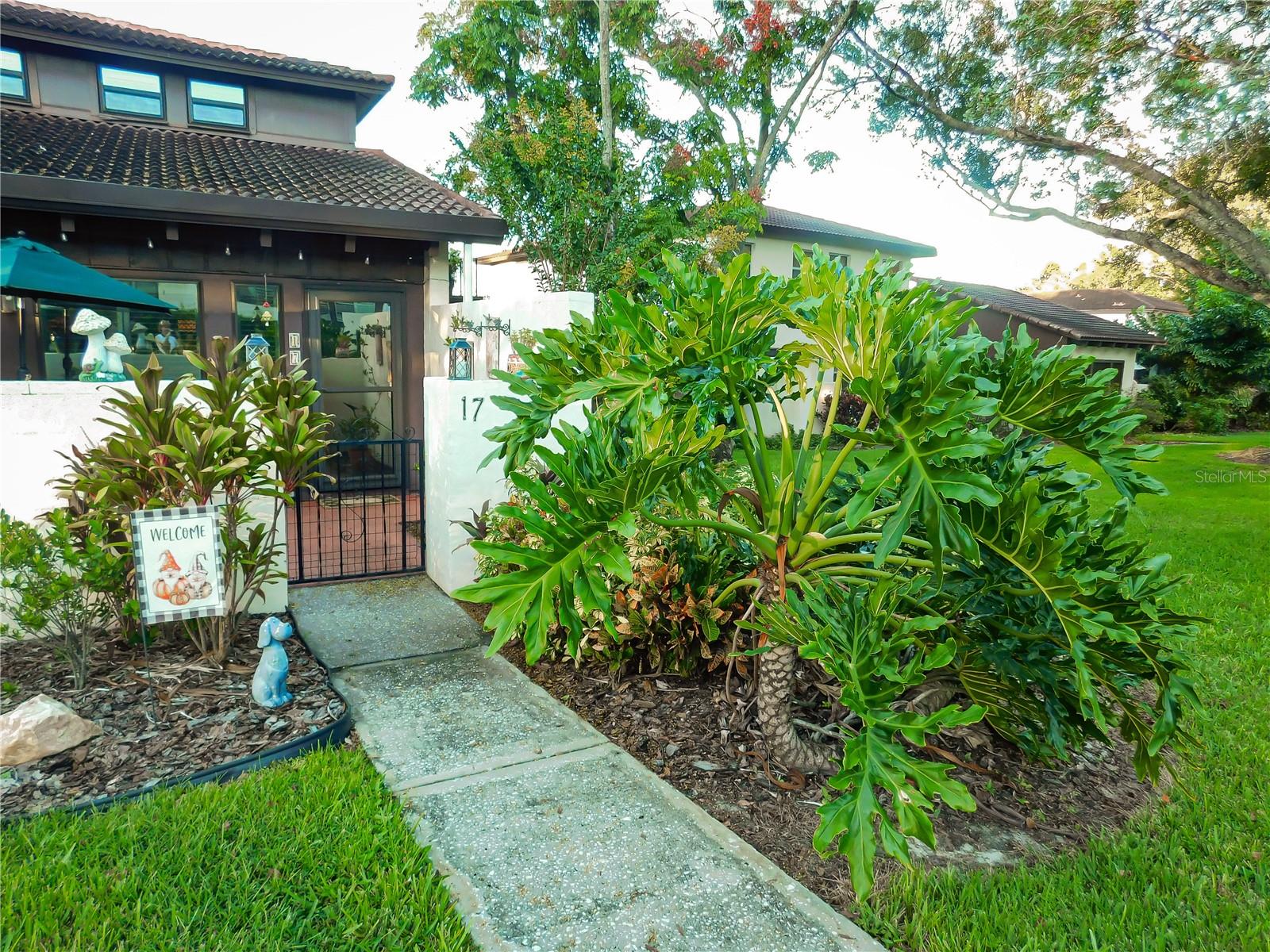 Image 20 of 21 For 17 Loma Verde