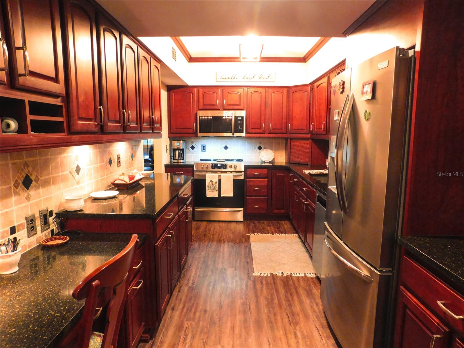 Image 5 of 21 For 17 Loma Verde