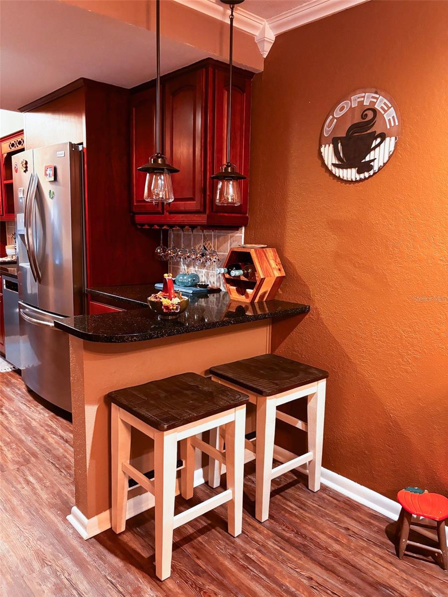 Image 8 of 21 For 17 Loma Verde