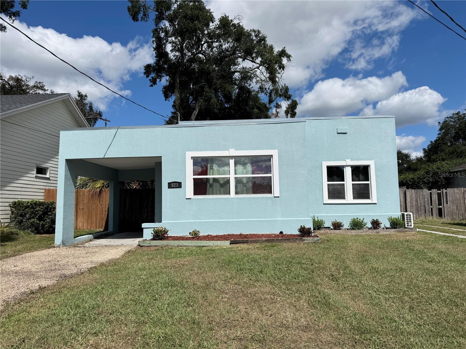 Image 2 of 19 For 523 Hancock Street