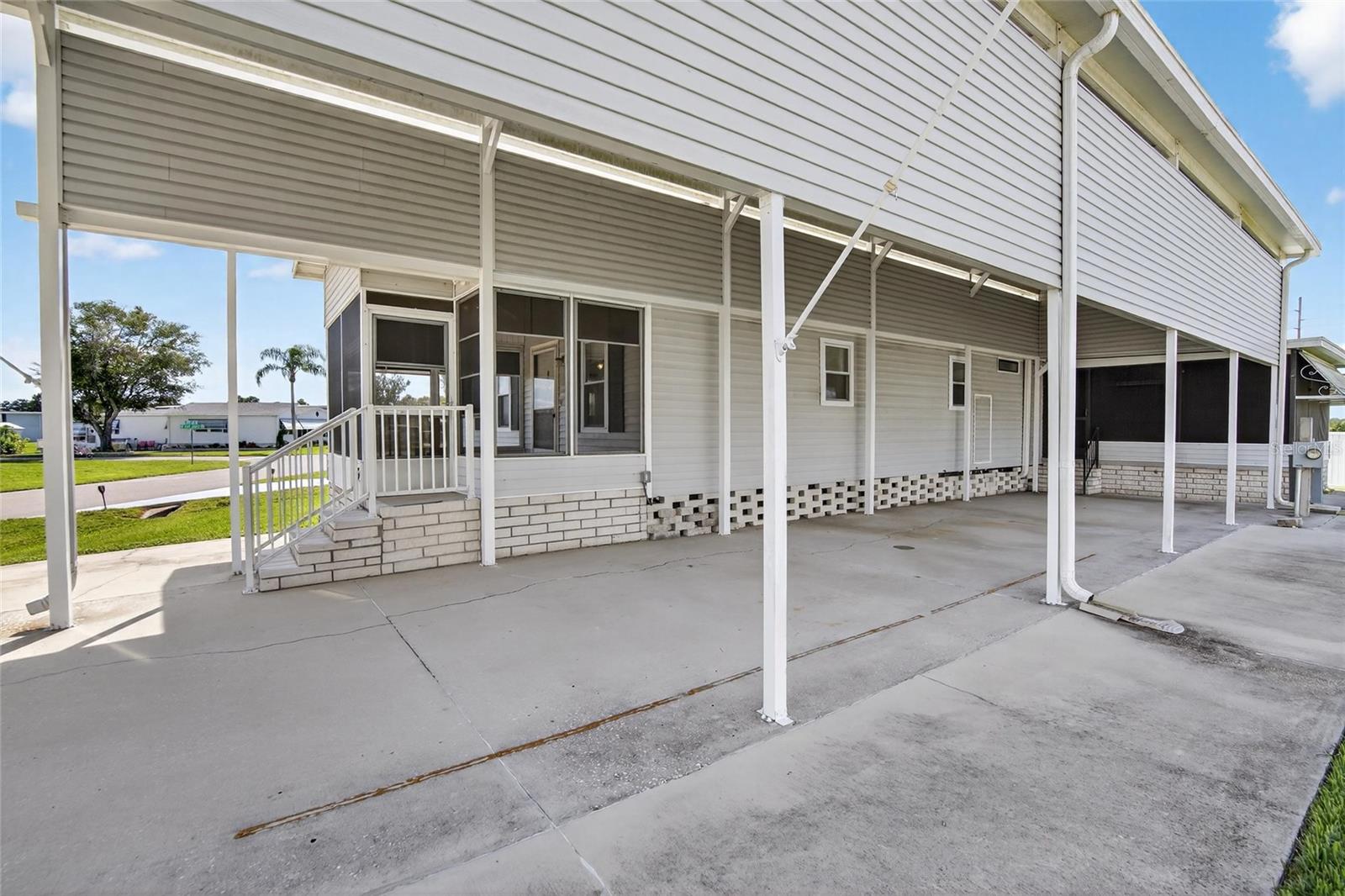 Image 43 of 59 For 4945 Shore Line Dr