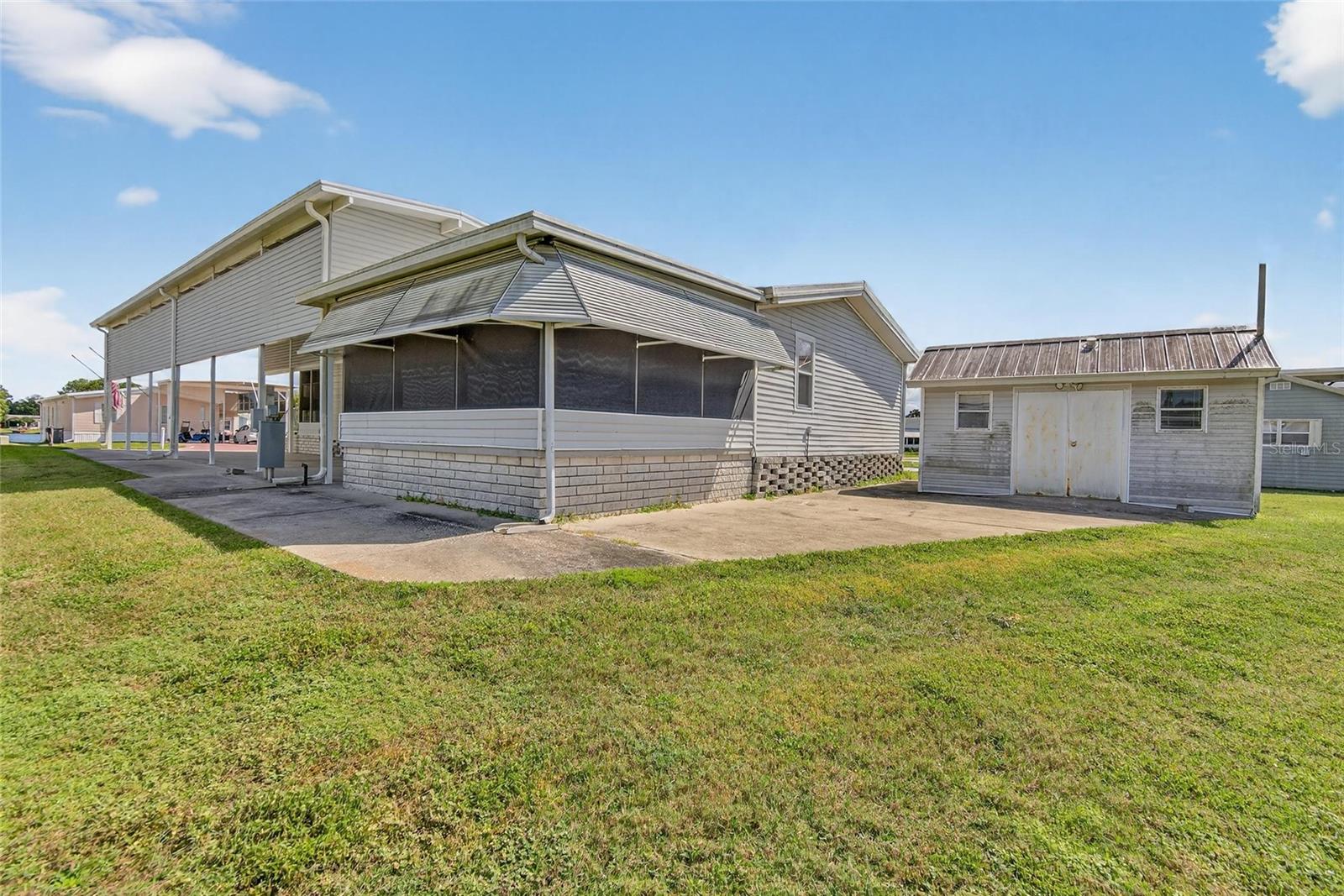 Image 45 of 59 For 4945 Shore Line Dr