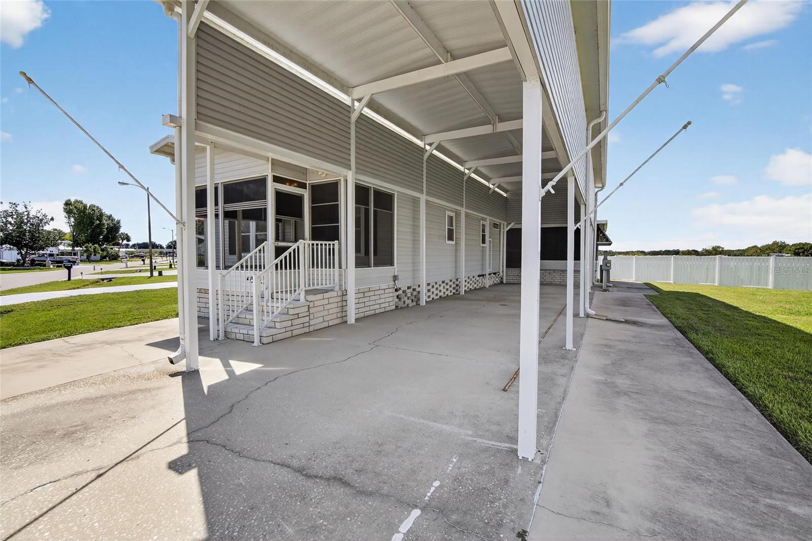 Image 52 of 59 For 4945 Shore Line Dr