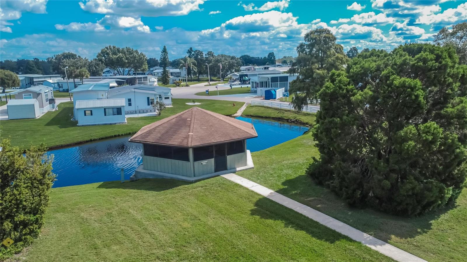 Image 57 of 59 For 4945 Shore Line Dr