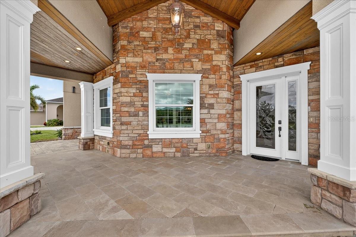 Image 10 of 45 For 360 Lake Margaret Boulevard