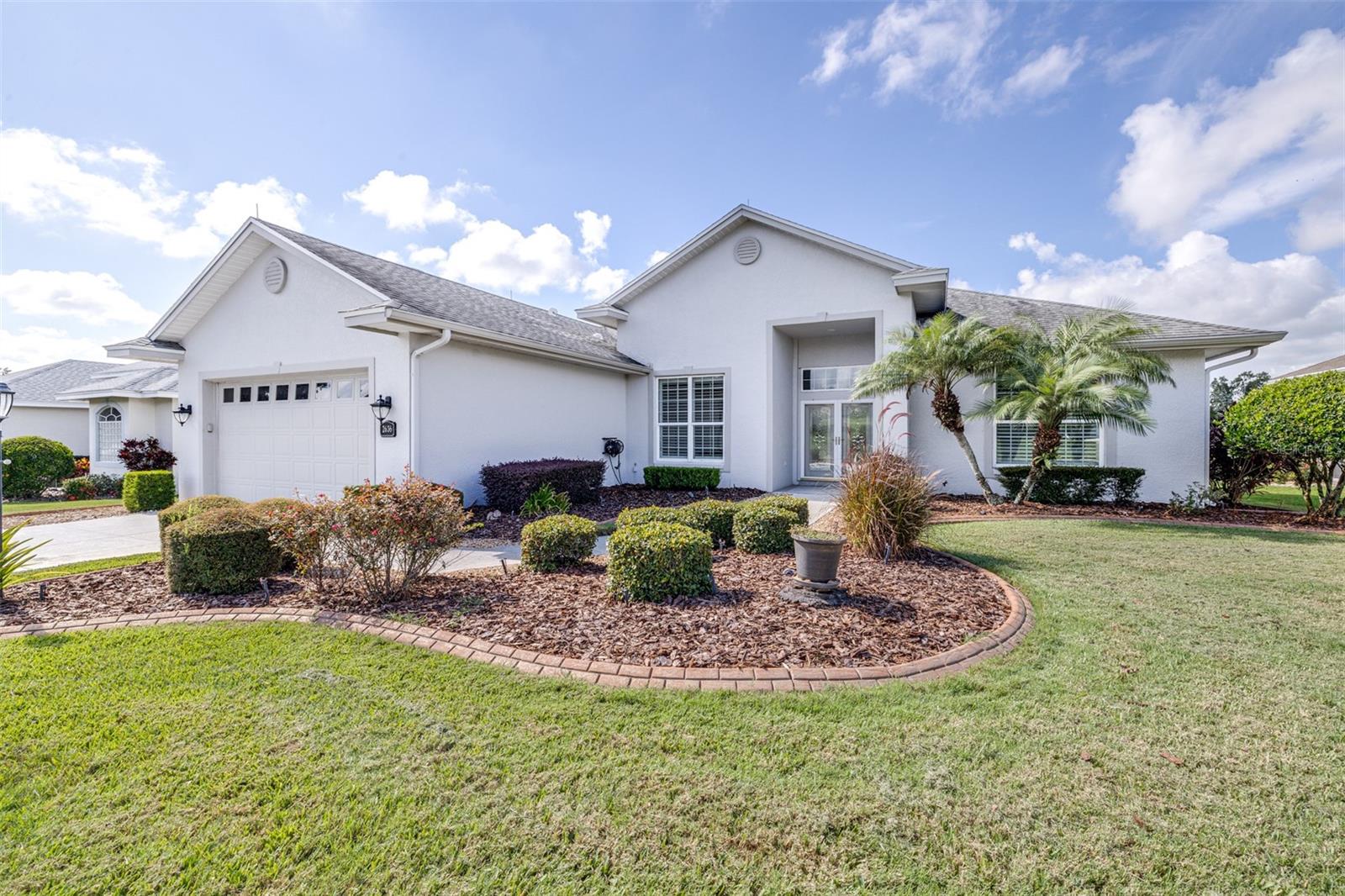 Details for 2636 Huntington Hills Drive, LAKELAND, FL 33810
