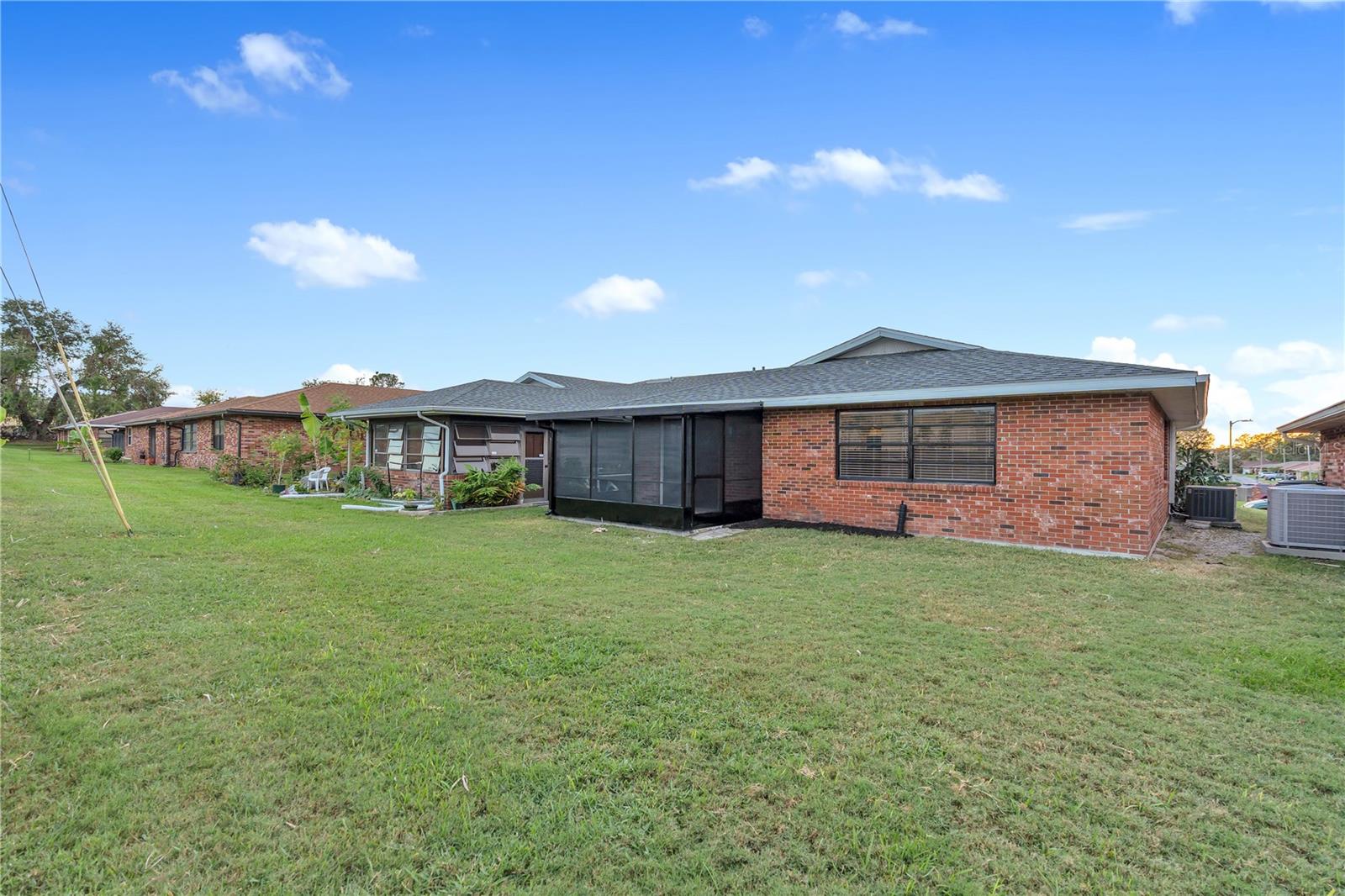 Image 28 of 28 For 679 Lake Carolyn Circle