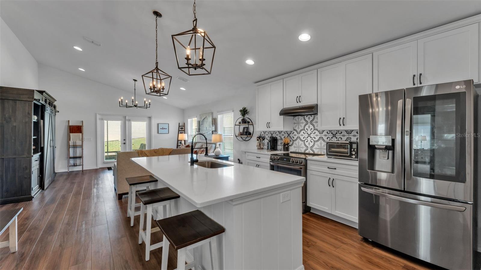 Image 4 of 44 For 6021 Eagle Pointe Drive