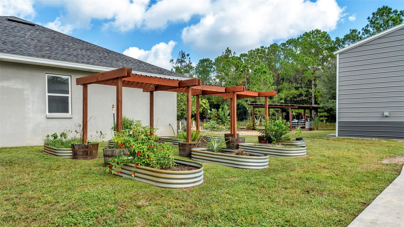 Image 4 of 61 For 6415 Pompano Drive