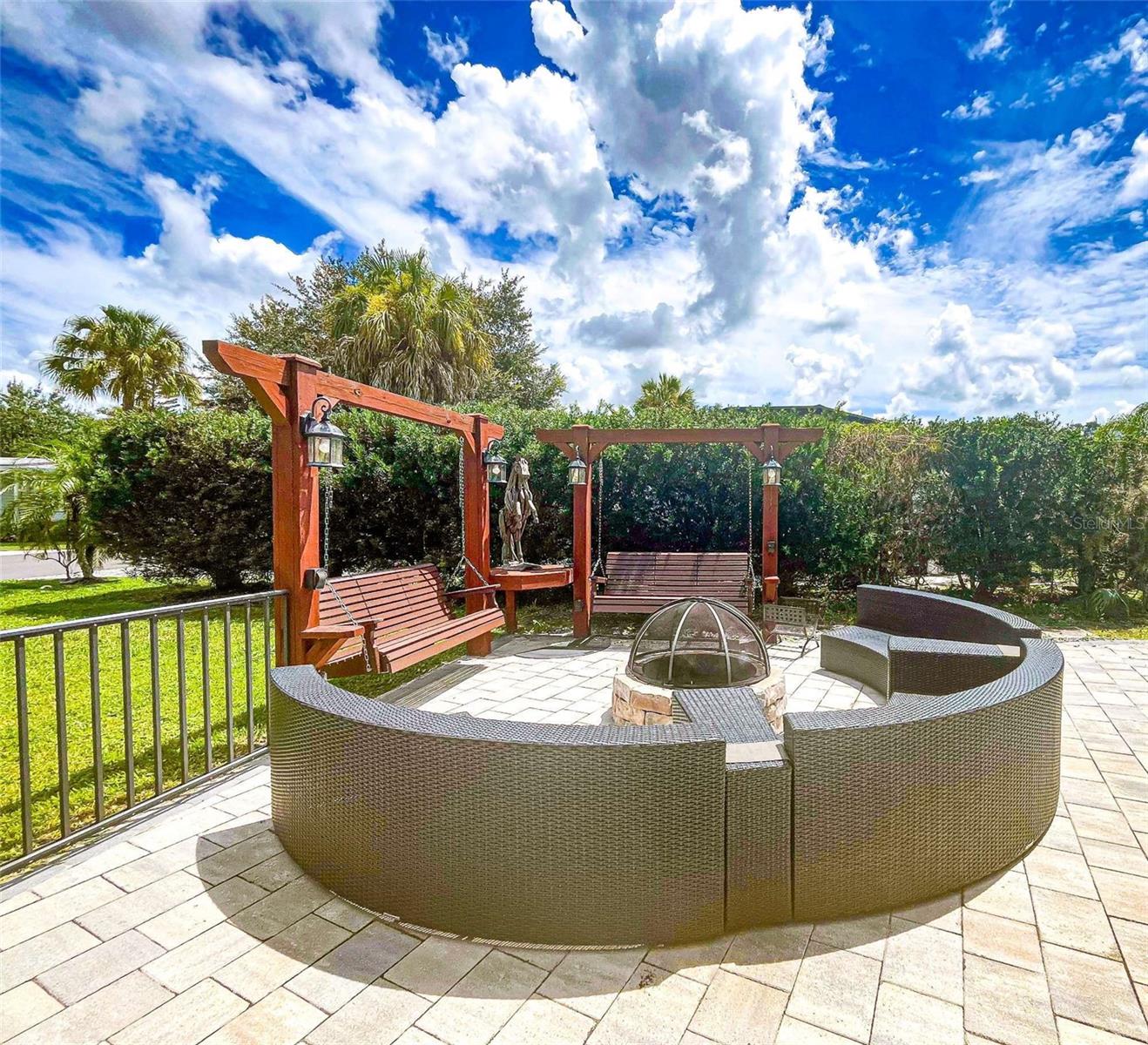 Image 19 of 21 For 107 Long Hammock Drive