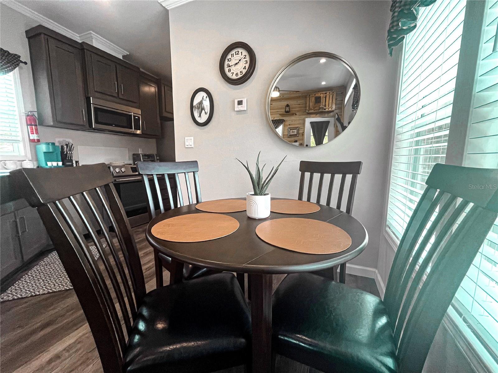 Image 6 of 21 For 107 Long Hammock Drive