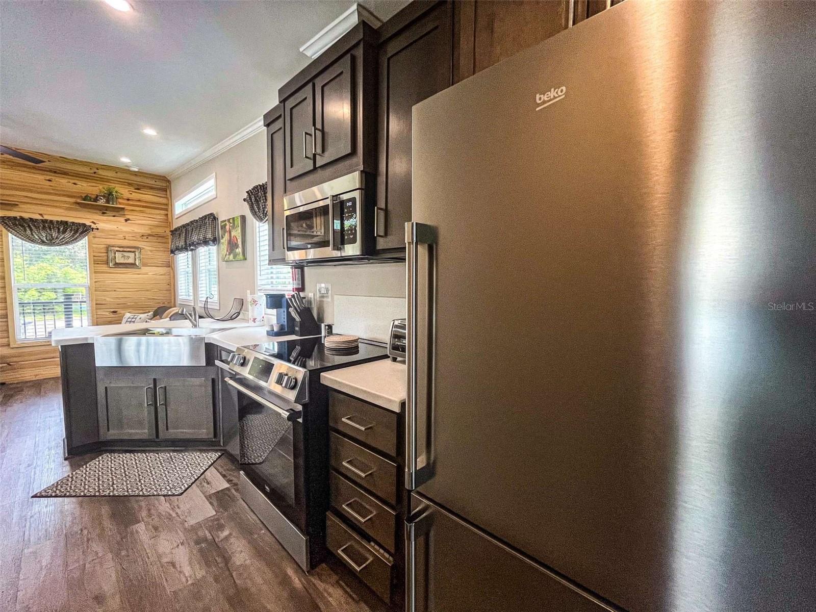 Image 7 of 21 For 107 Long Hammock Drive