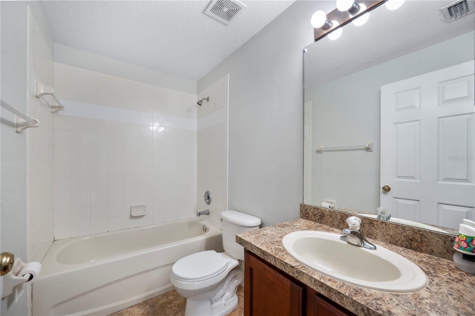 Image 17 of 29 For 5394 River Rock Road
