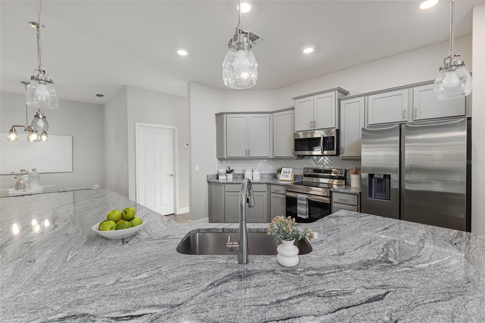 Image 13 of 61 For 3150 Kendal Way