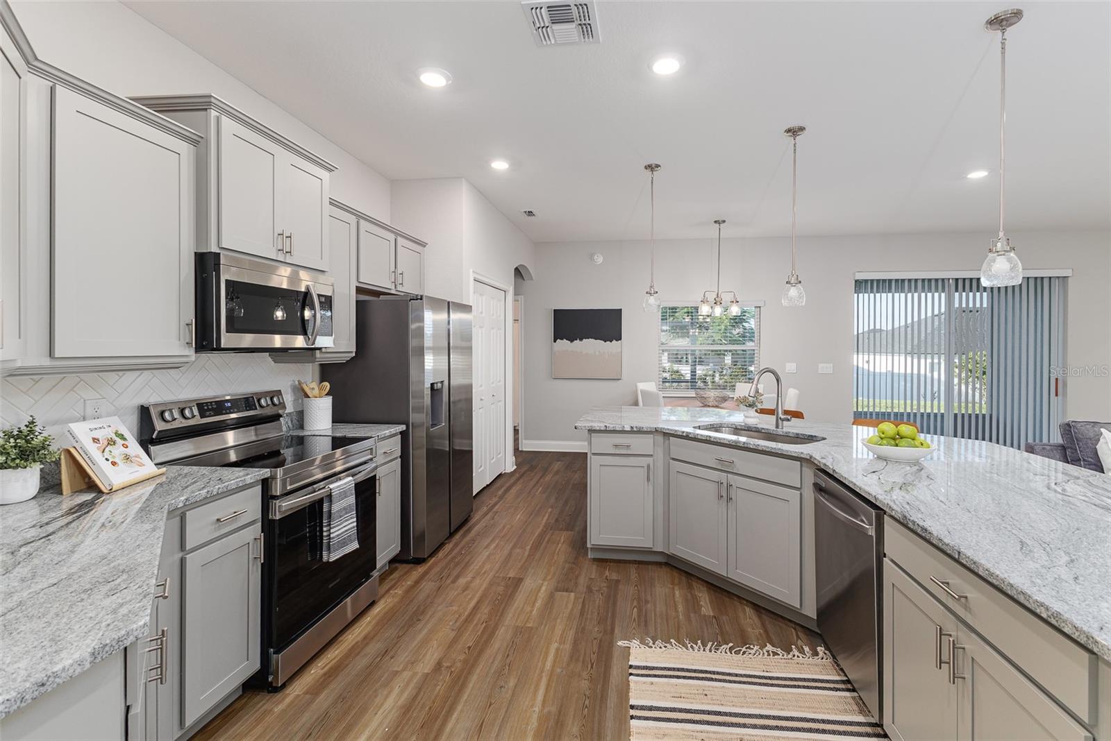 Image 14 of 61 For 3150 Kendal Way