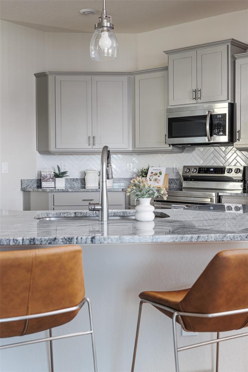 Image 44 of 61 For 3150 Kendal Way