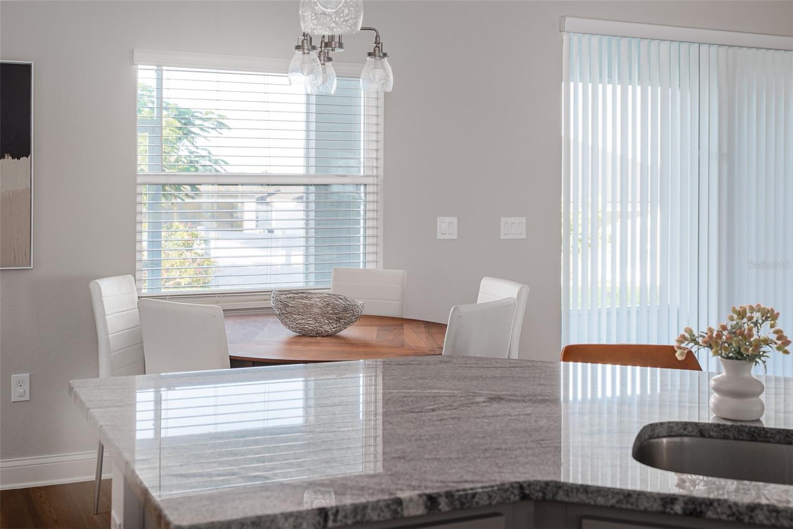 Image 47 of 61 For 3150 Kendal Way