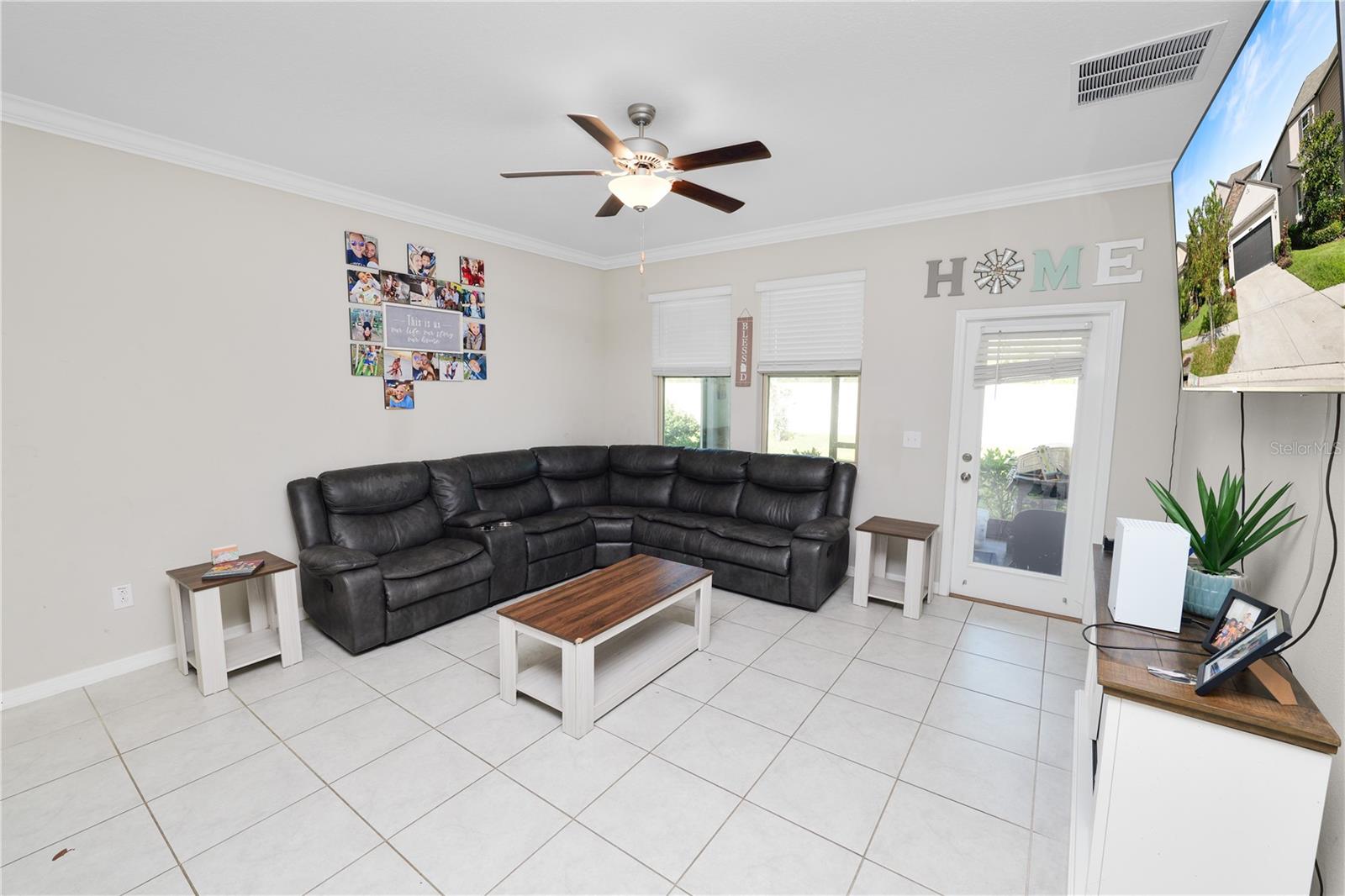 Image 17 of 45 For 9039 Pleasant Woods Drive