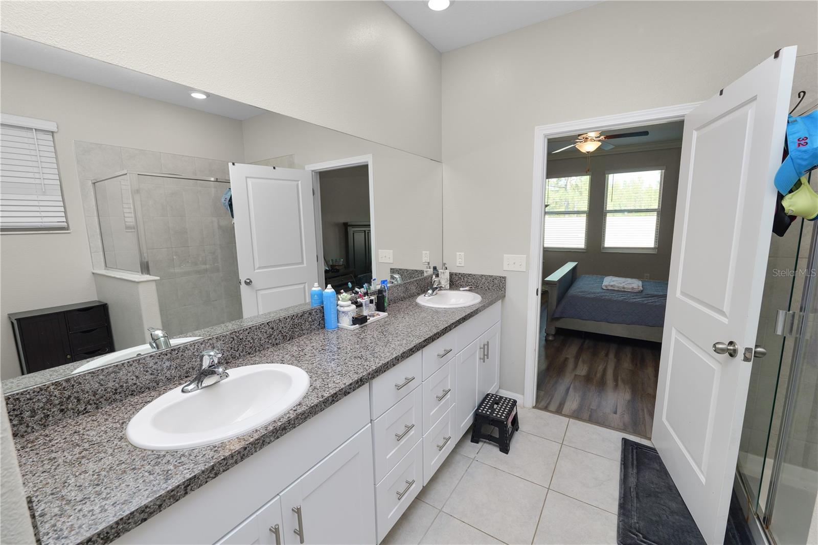 Image 22 of 45 For 9039 Pleasant Woods Drive