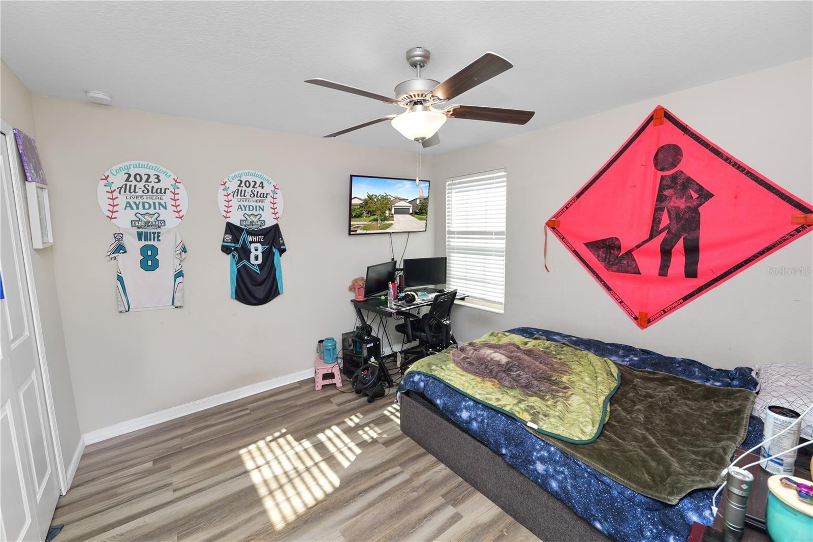 Image 33 of 45 For 9039 Pleasant Woods Drive