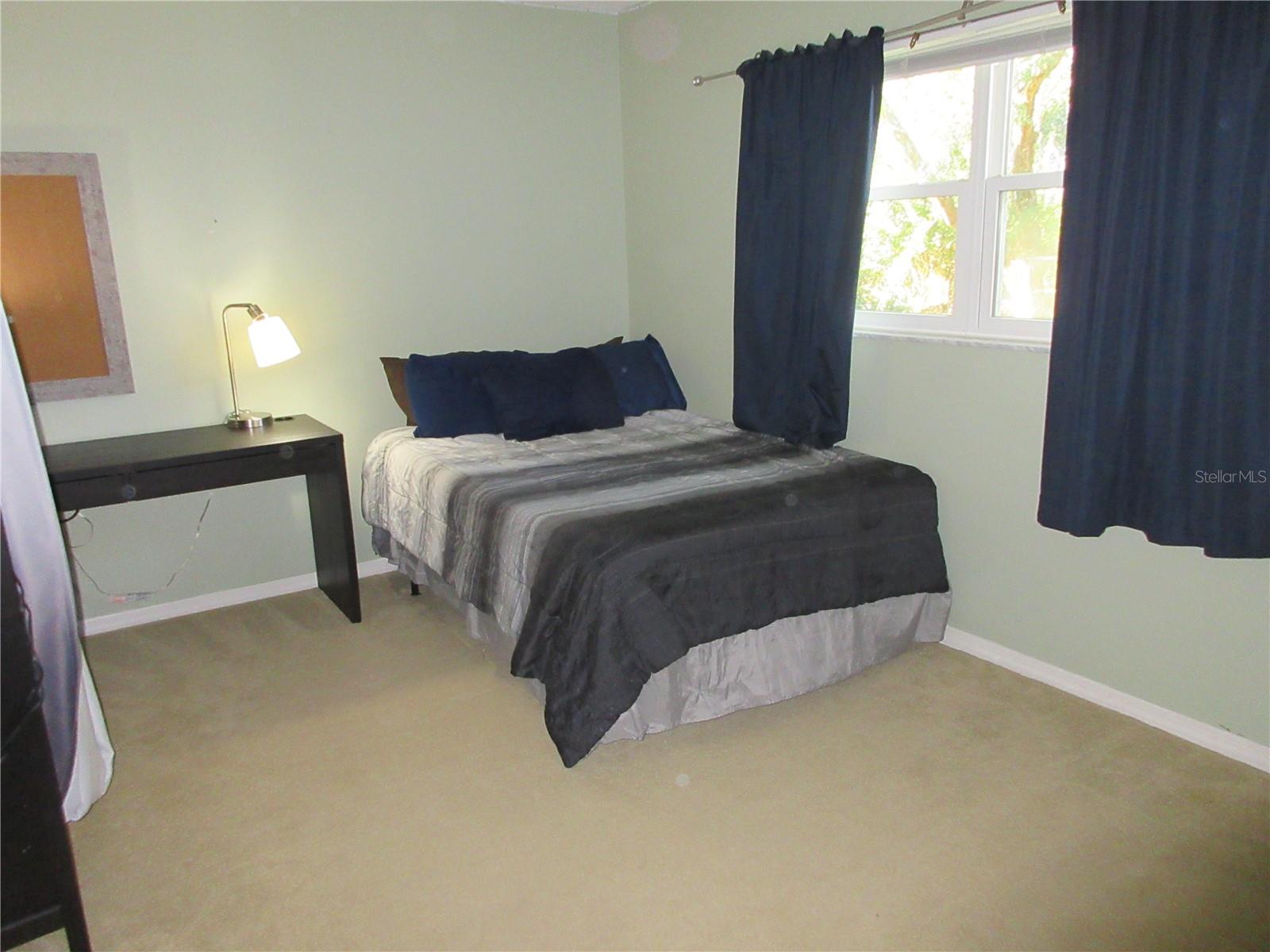Image 10 of 30 For 1319 Fairlee Street