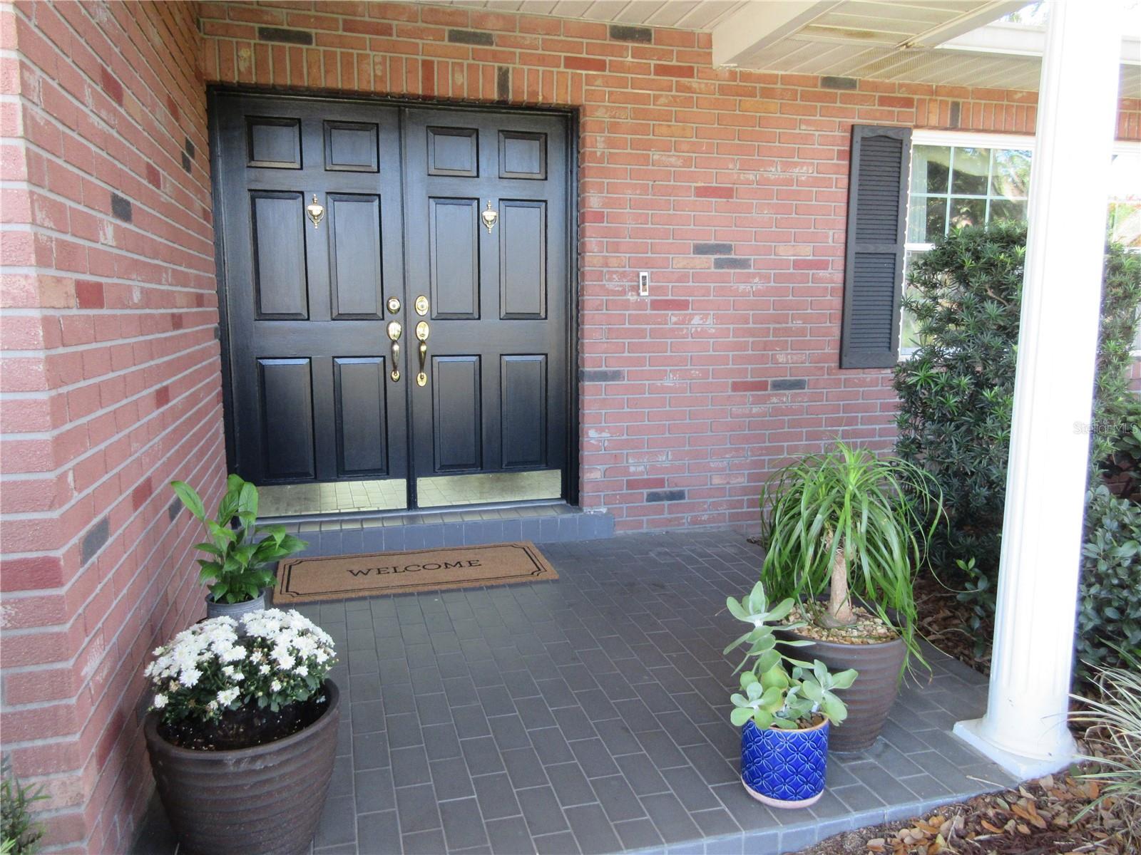 Image 3 of 30 For 1319 Fairlee Street