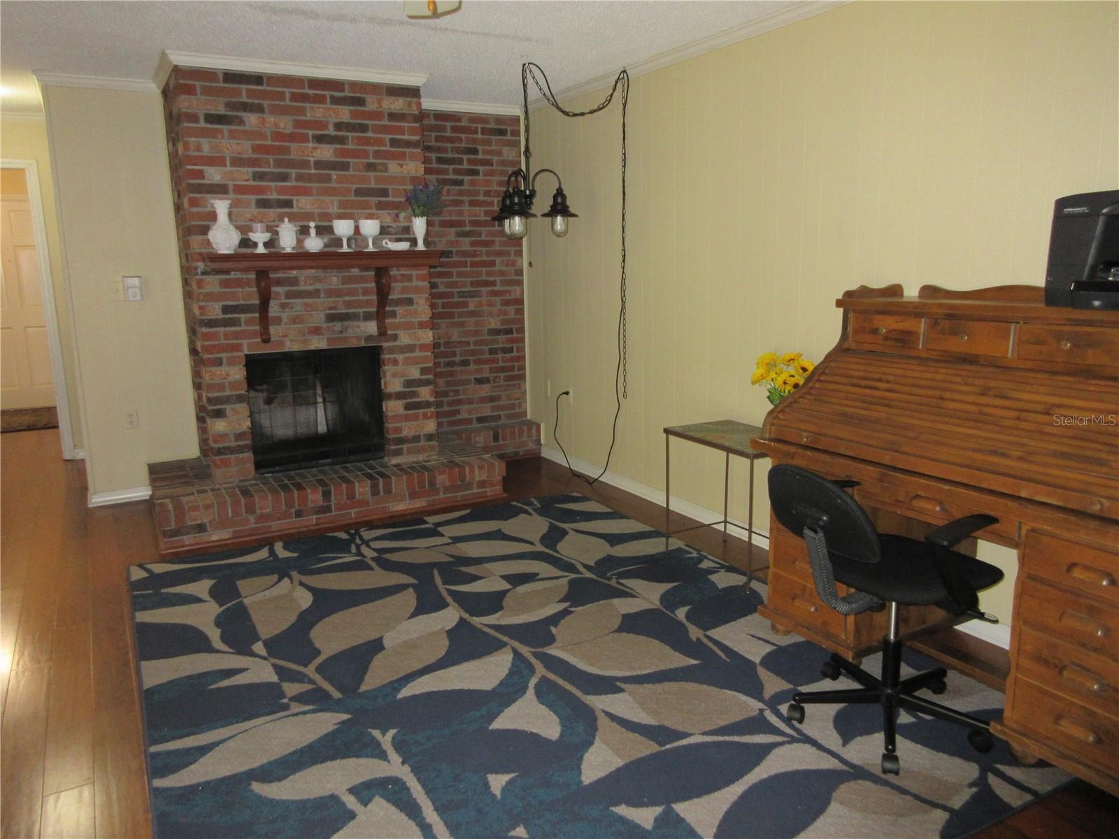 Image 9 of 30 For 1319 Fairlee Street