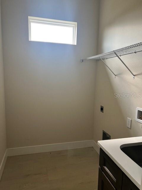 Image 18 of 21 For 2075 Maverics