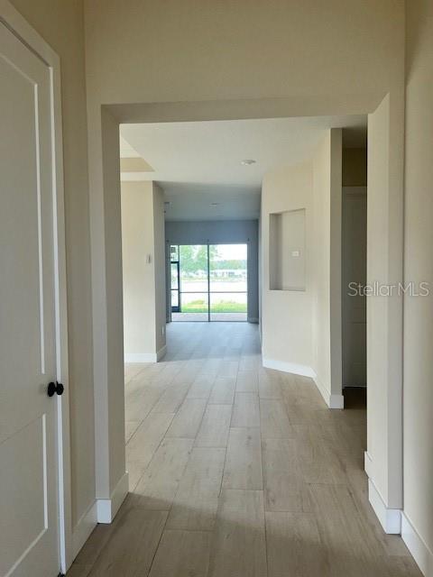 Image 2 of 21 For 2075 Maverics