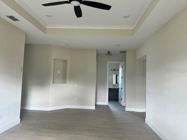 Image 6 of 21 For 2075 Maverics