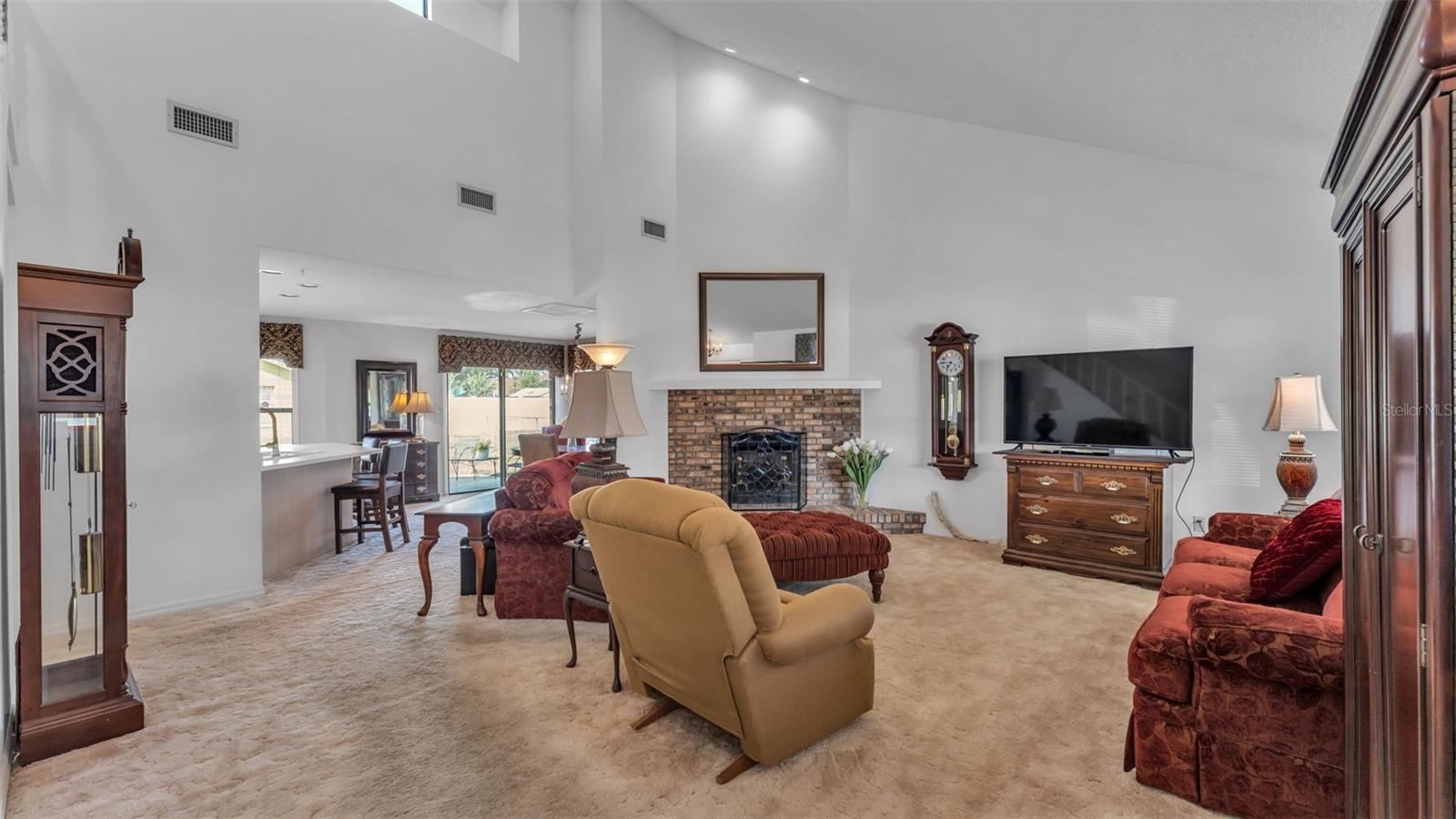 Image 5 of 22 For 1057 Colony Park Drive