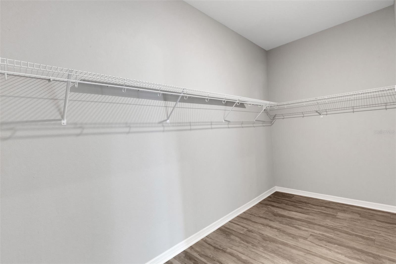 Image 23 of 49 For 149 St Thomas Drive