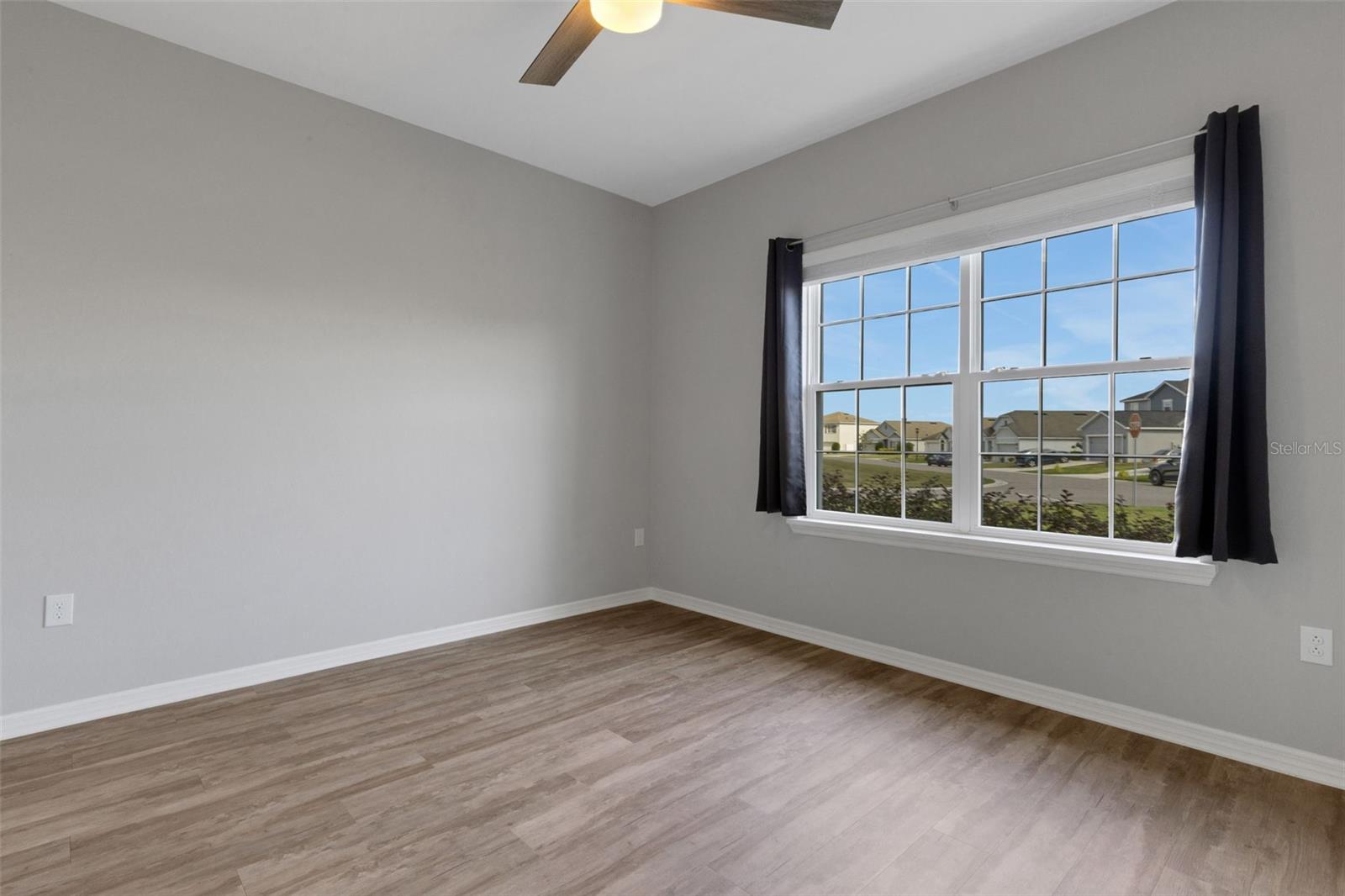 Image 34 of 49 For 149 St Thomas Drive