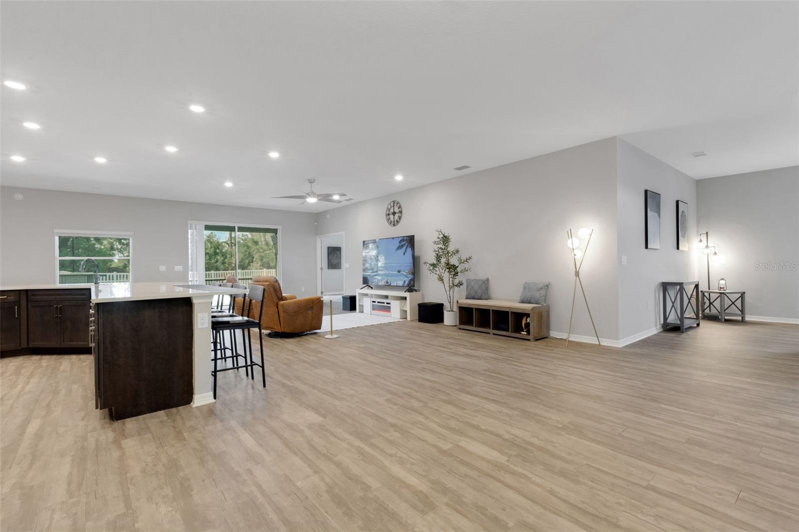 Image 4 of 49 For 149 St Thomas Drive