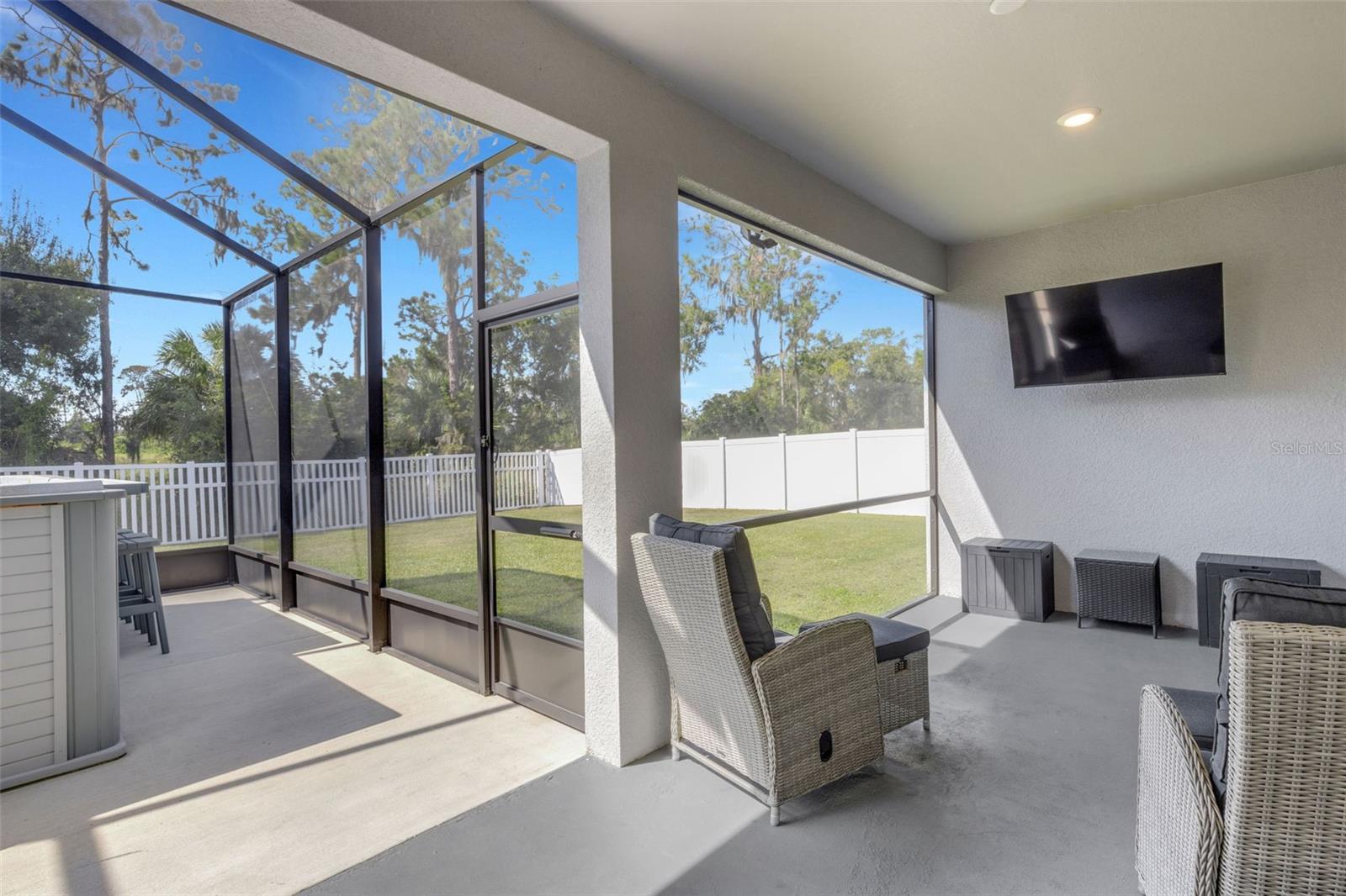 Image 43 of 49 For 149 St Thomas Drive