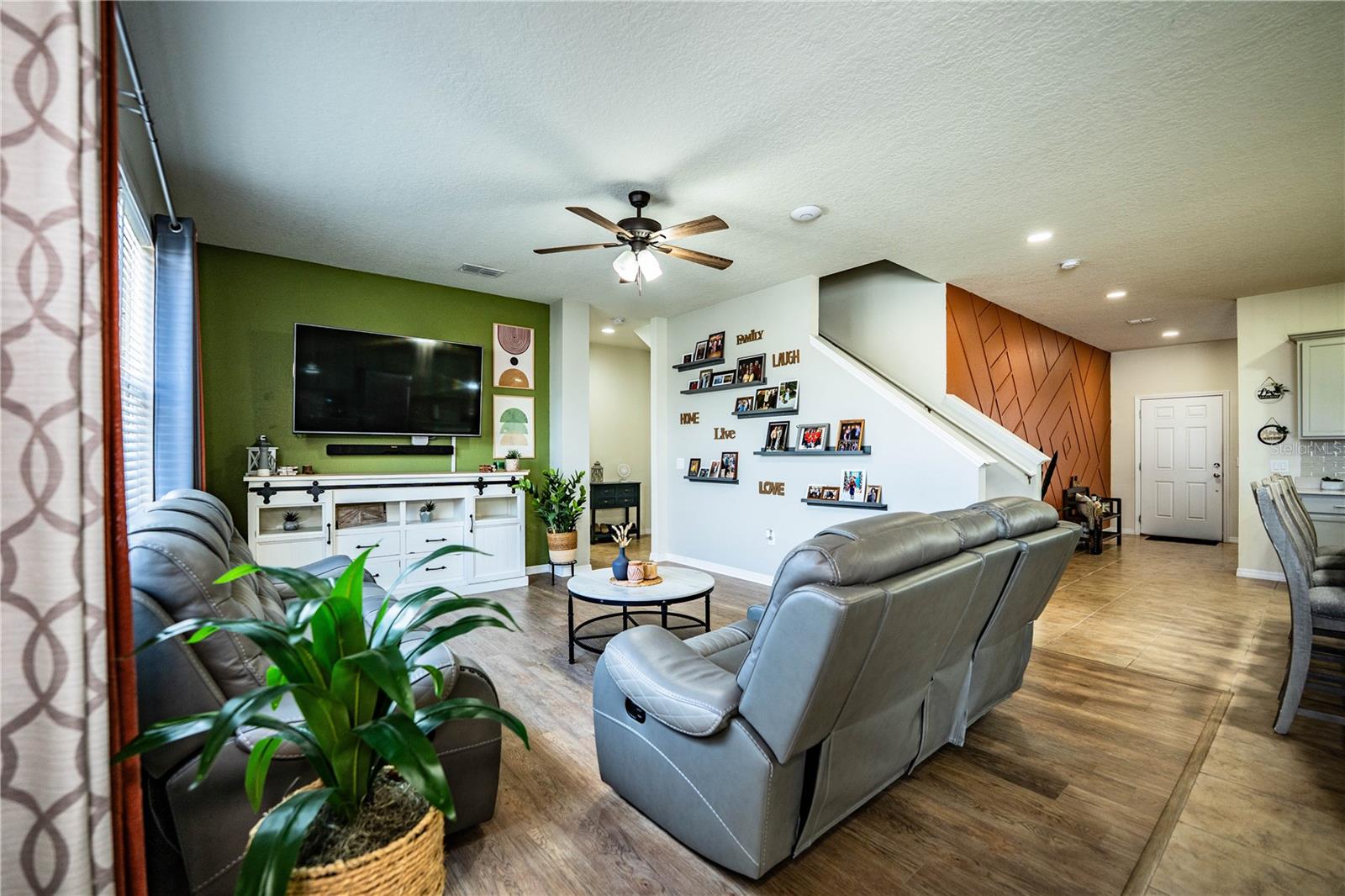 Image 17 of 68 For 8743 Conoy Avenue