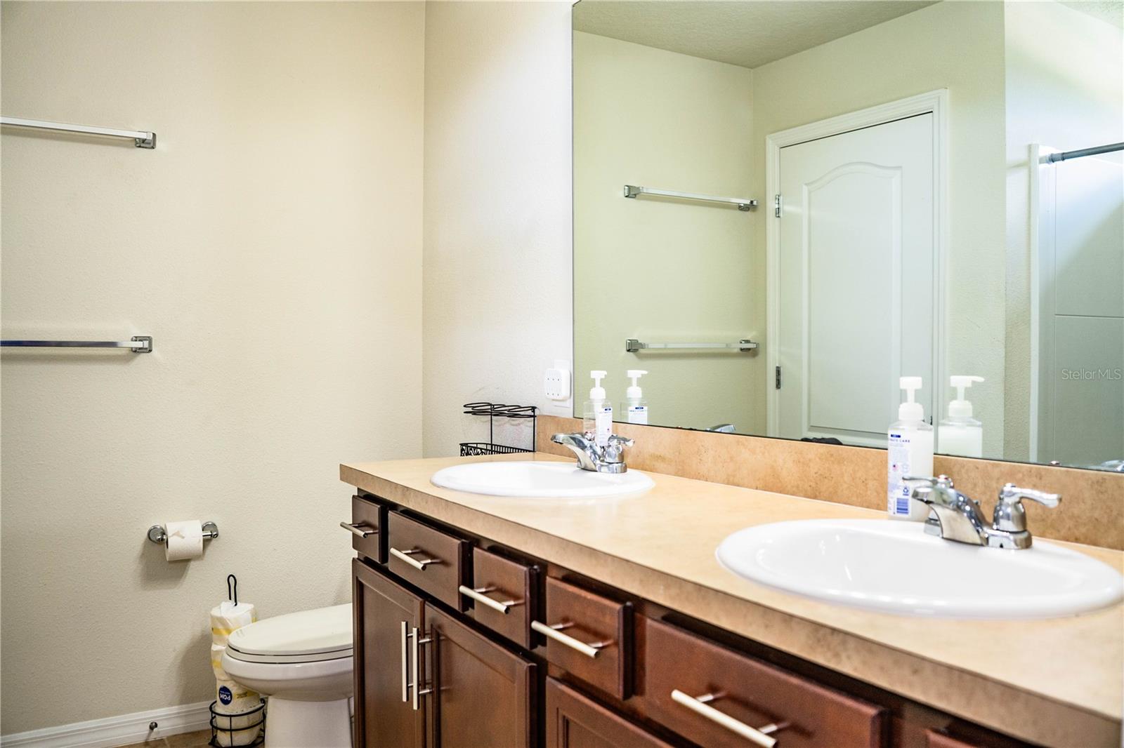 Image 36 of 68 For 8743 Conoy Avenue