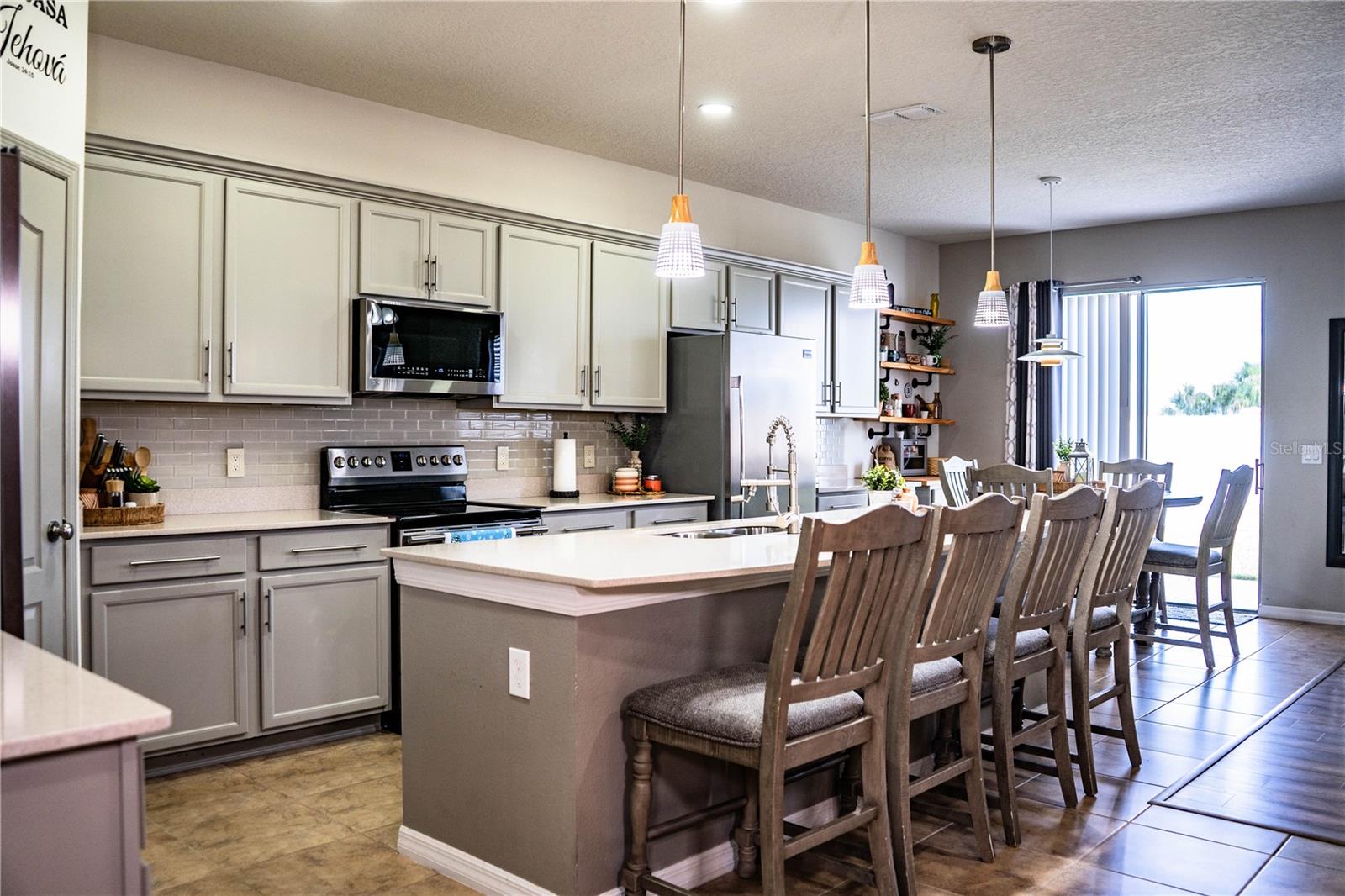 Image 4 of 68 For 8743 Conoy Avenue