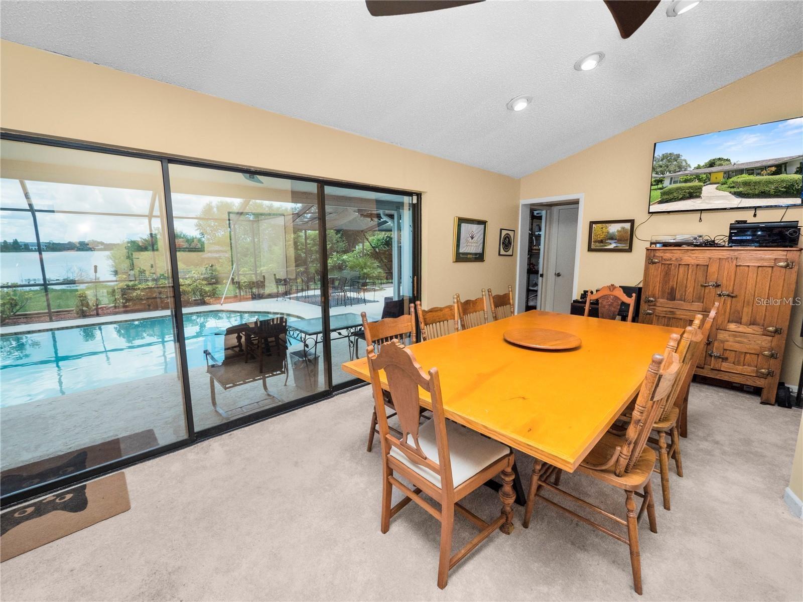 Image 25 of 49 For 2118 Lake Bentley Court