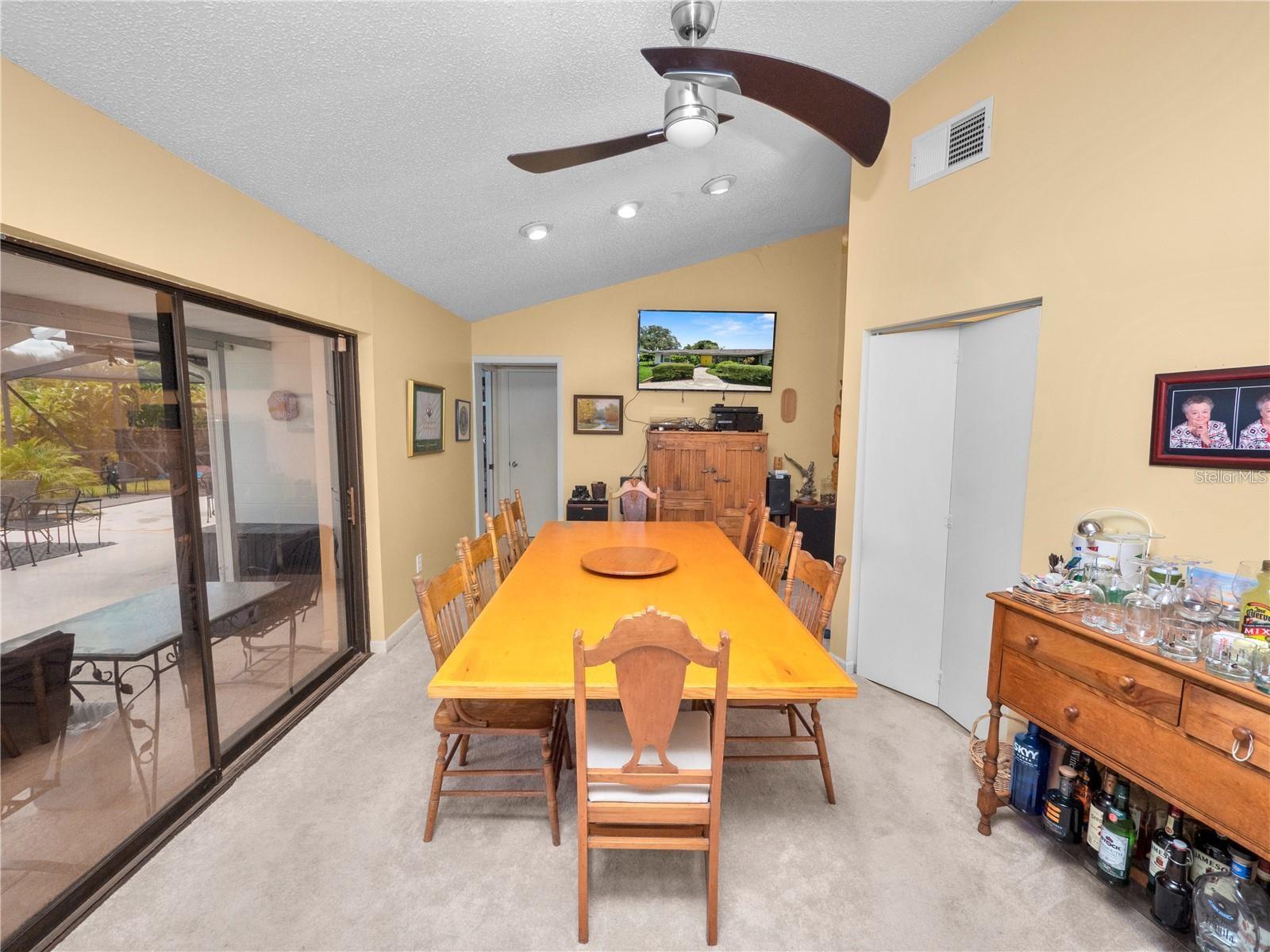 Image 26 of 49 For 2118 Lake Bentley Court