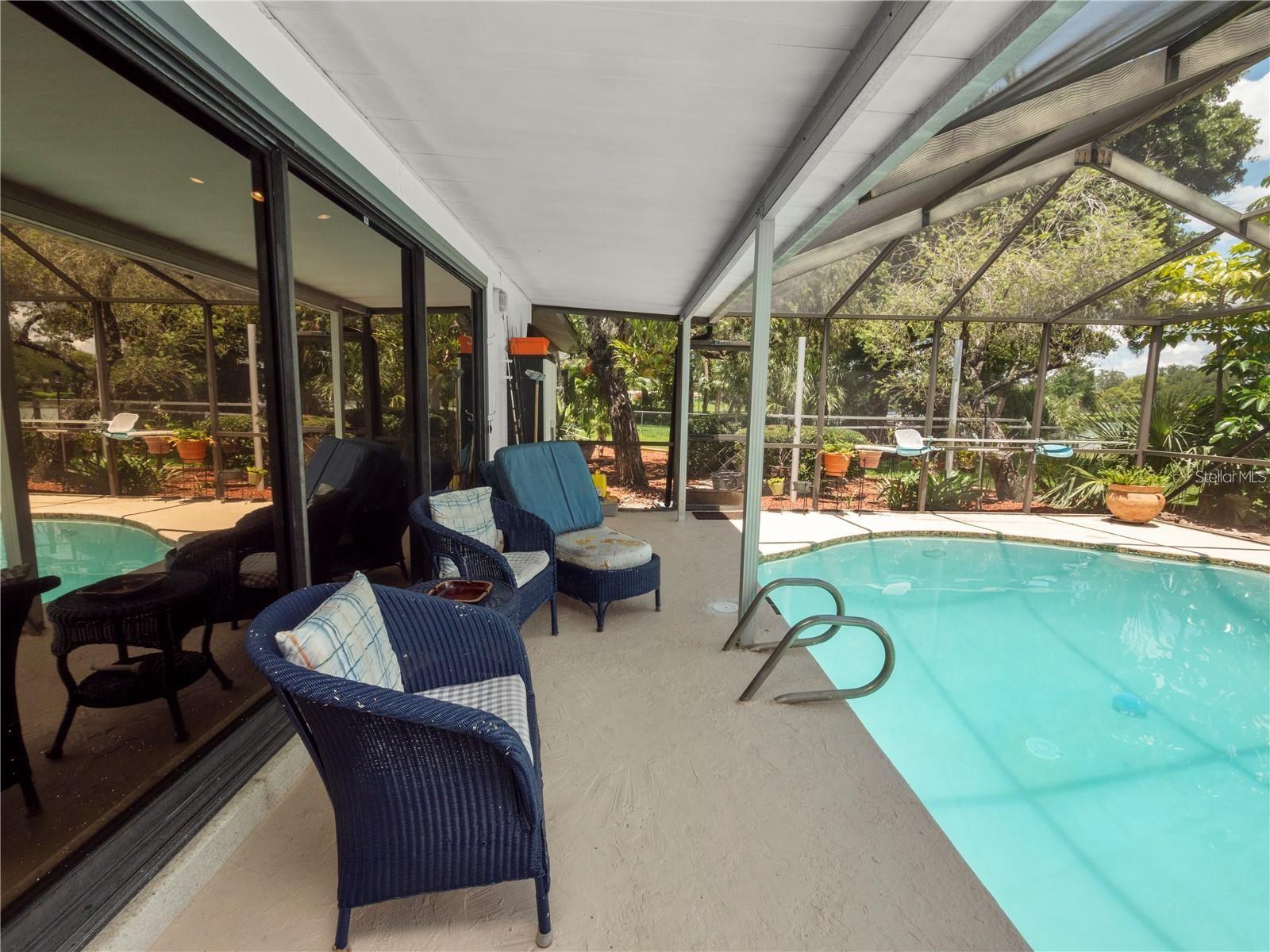 Image 41 of 49 For 2118 Lake Bentley Court