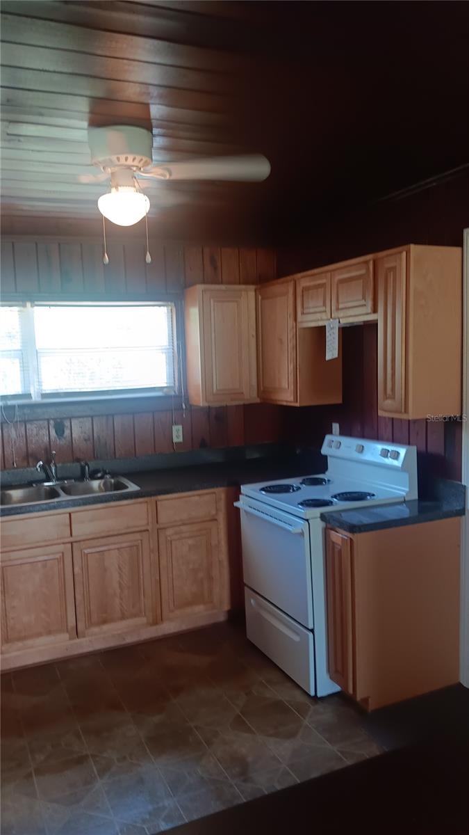 Image 5 of 15 For 3220 Galloway Road