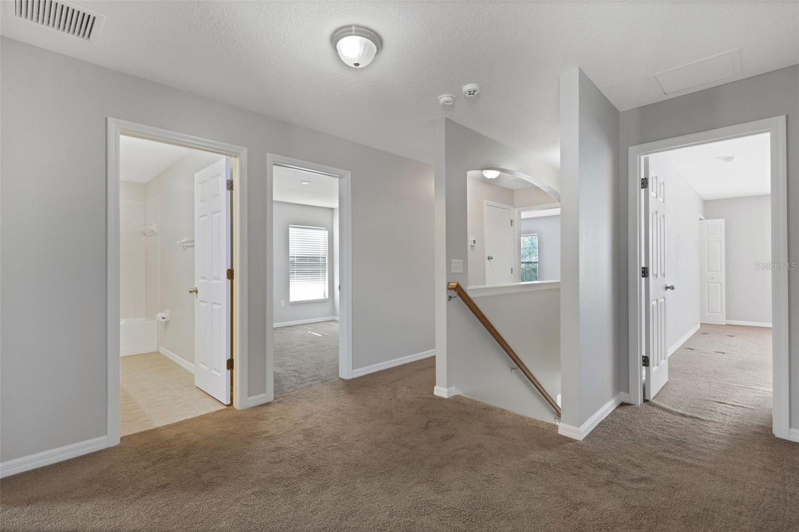 Image 16 of 39 For 313 Oak Landing Drive